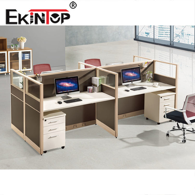 Modern 4 Person สำนักงาน Workstation มัลติฟังก์ชั่นโมดูลาร์สำหรับการประชุมเชิงปฏิบัติการในโรงเรียน
