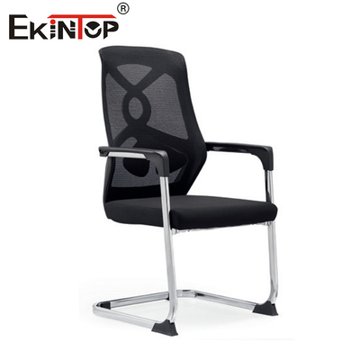 เก้าอี้ออฟฟิศสีดํากลางหลังมี Mesh กับ Sponge Seat Cushion ดีไซน์ที่ทันสมัย