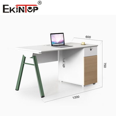ขายเฟอร์นิเจอร์พาณิชย์ สถานที่ทํางานสํานักงานที่กําหนดเอง โรงงาน ราคาตรง