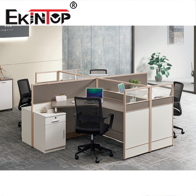ทางการค้า Modern 4 Seater สำนักงาน Workstation Furniture ได้รับการรับรองมาตรฐาน ISO9001