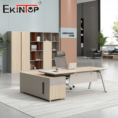 โต๊ะทํางานแบบพาณิชย์ โต๊ะเขียนขนาดใหญ่ใน Walnut Wood